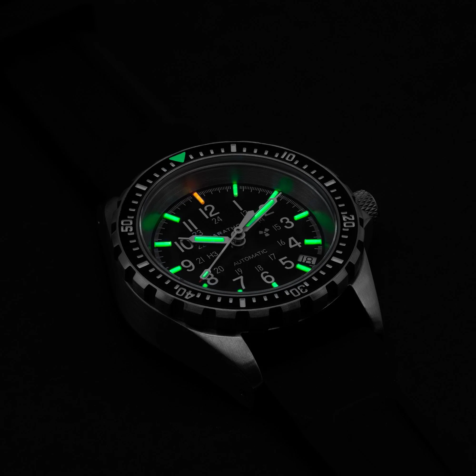 Divers Auto Medium Search and Rescue Black NGM/Rubber | Matte Black Dial - Image 3