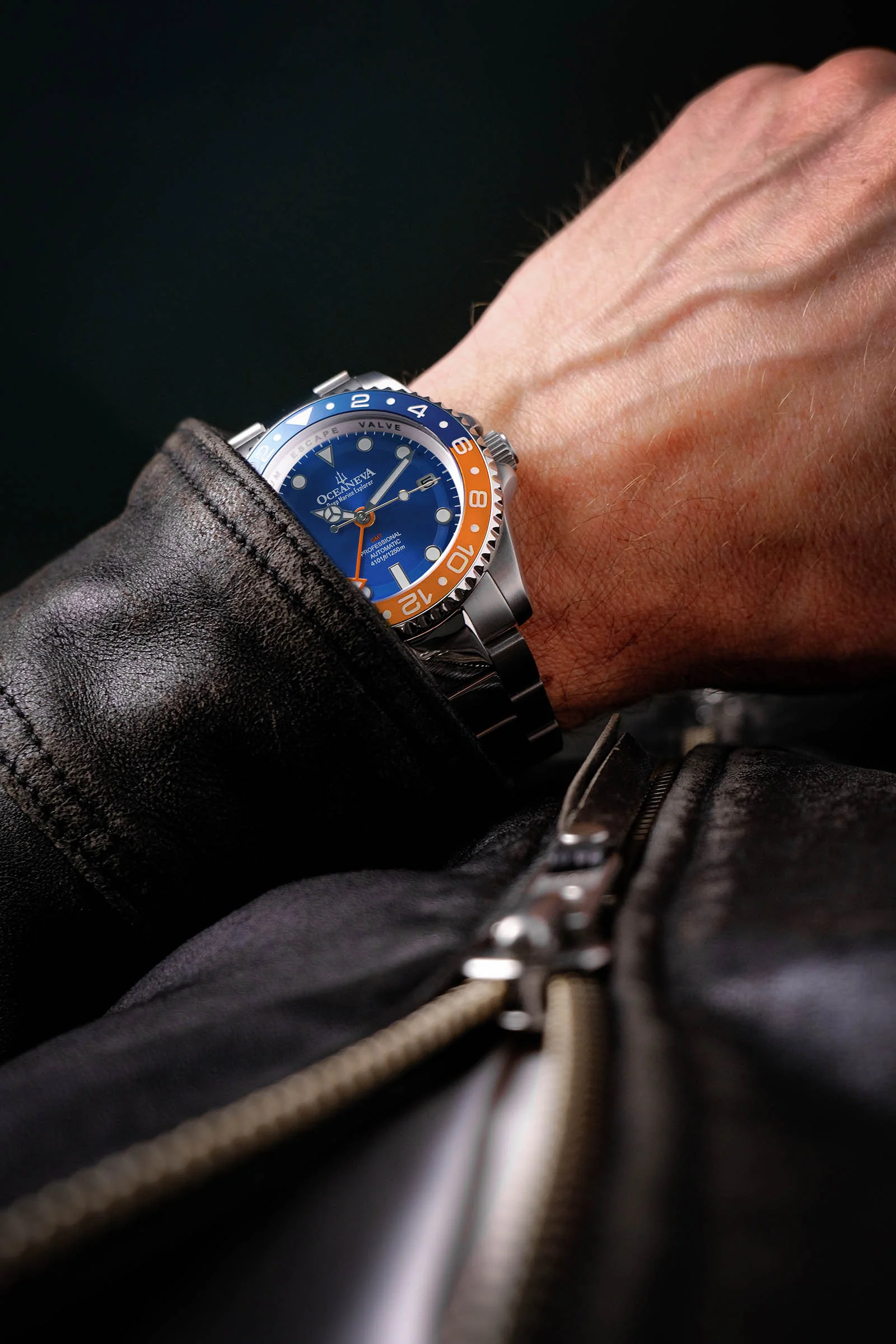 Deep Marine Explorer II Blue/Oranze Bezel | Blue Dial - Image 6
