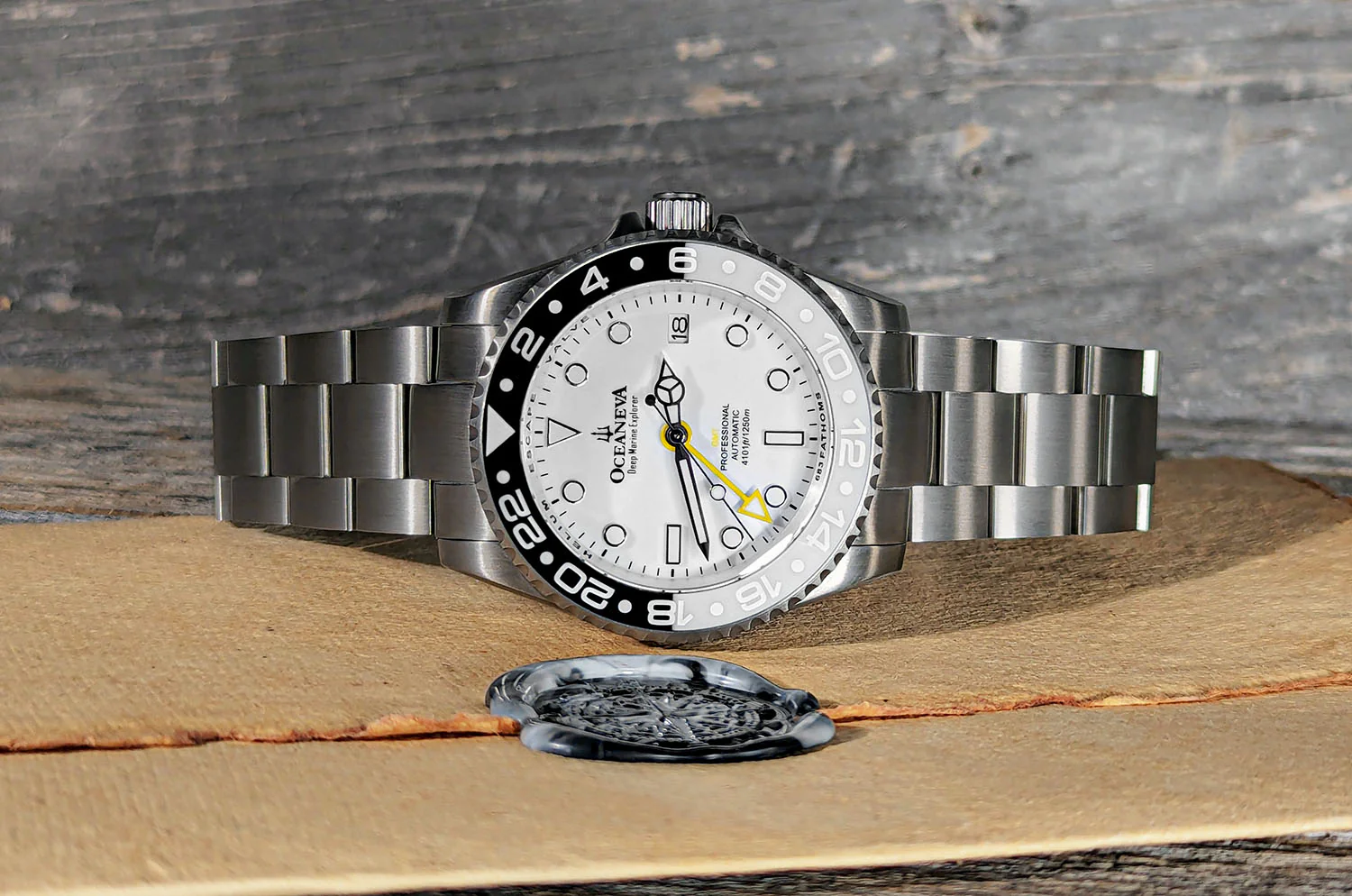 Deep Marine Explorer II White/Black Bezel | White Dial - Image 4