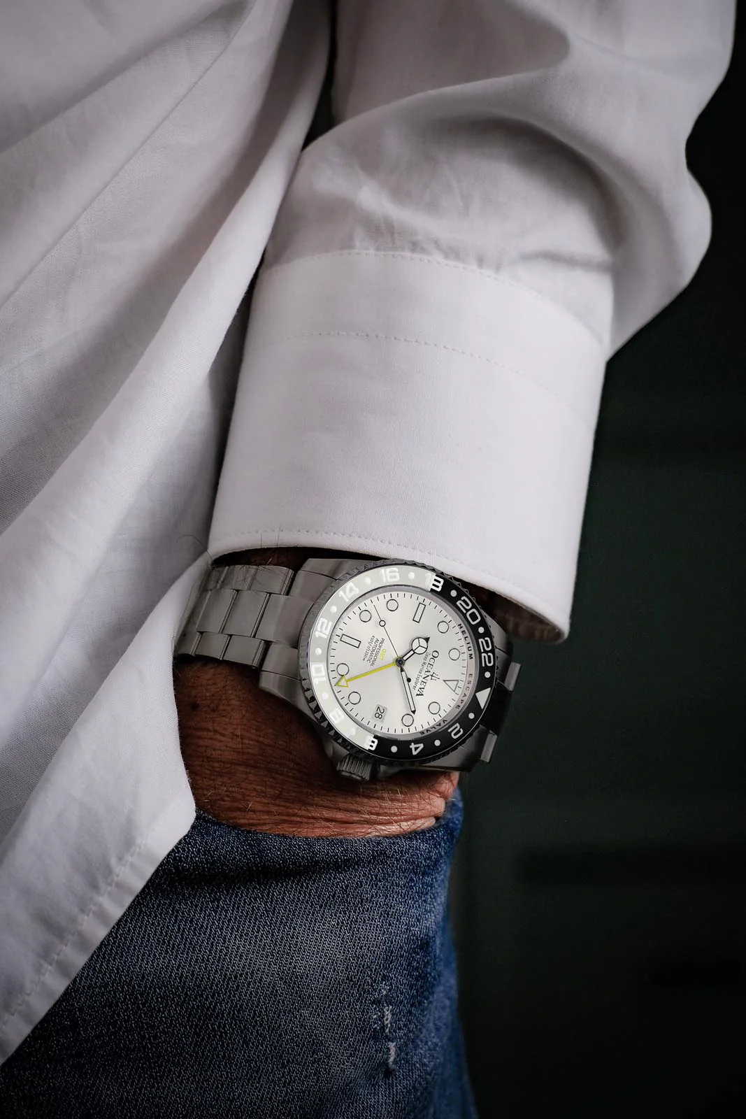 Deep Marine Explorer II White/Black Bezel | White Dial - Image 5