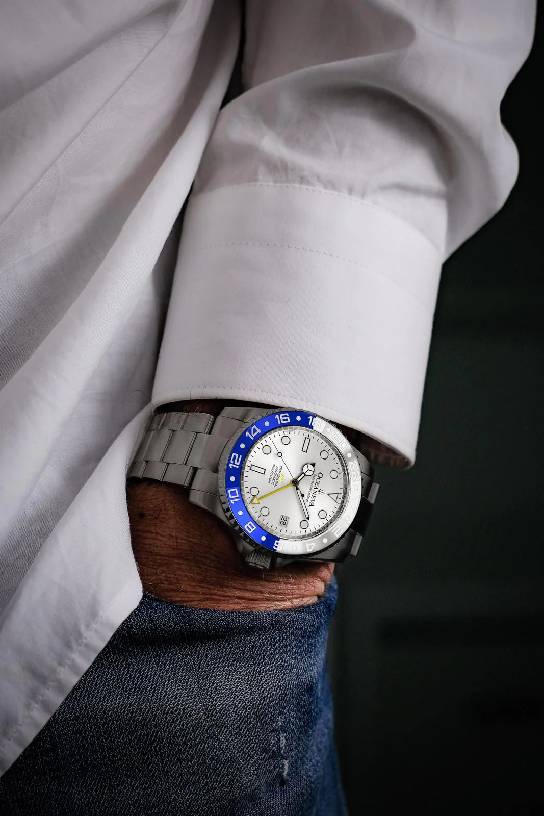 Deep Marine Explorer II White/Blue Bezel | White Dial - Image 2
