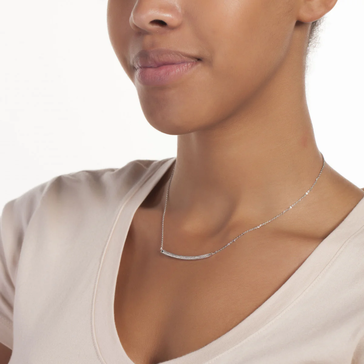 Sophia Bar Necklace 18k White Gold - Image 2