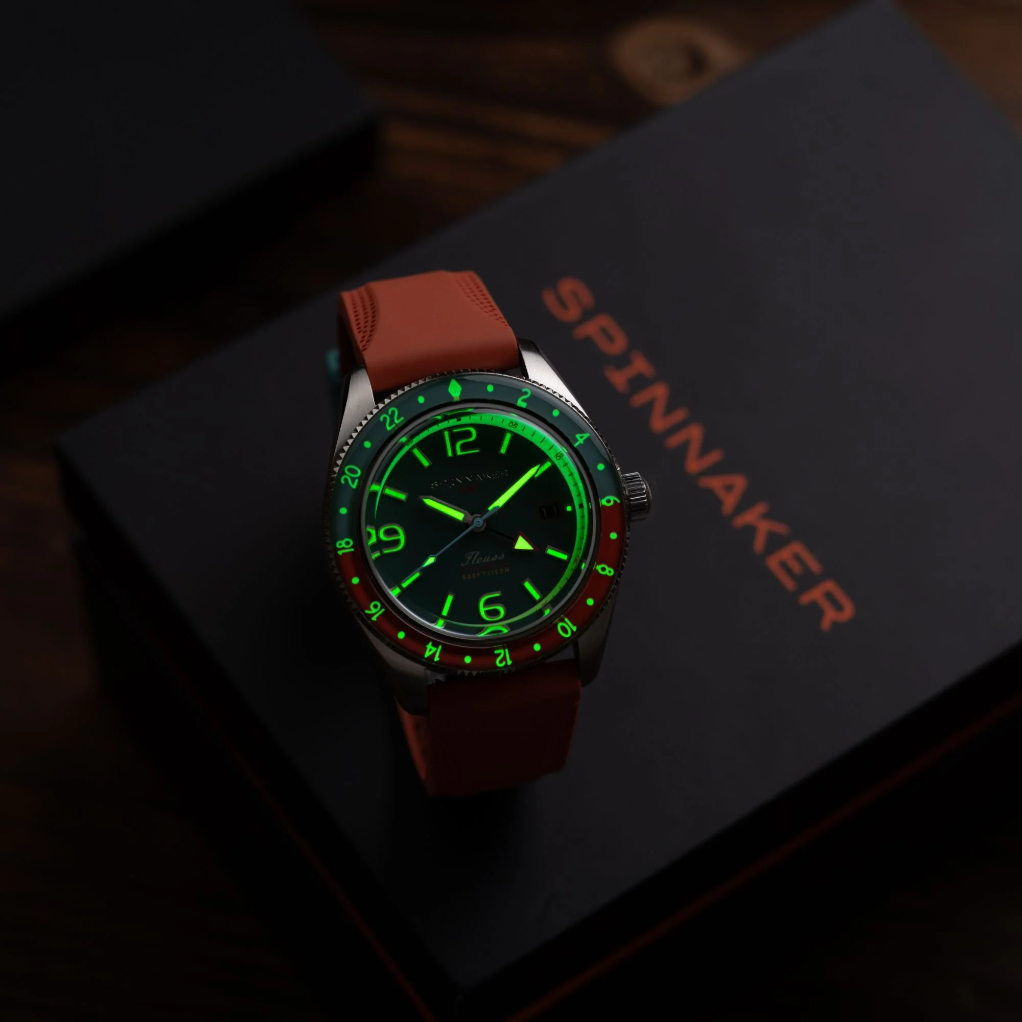 Spinnaker Fleuss GMT Automatic Green / Stainless Steel | Green Dial - Image 3