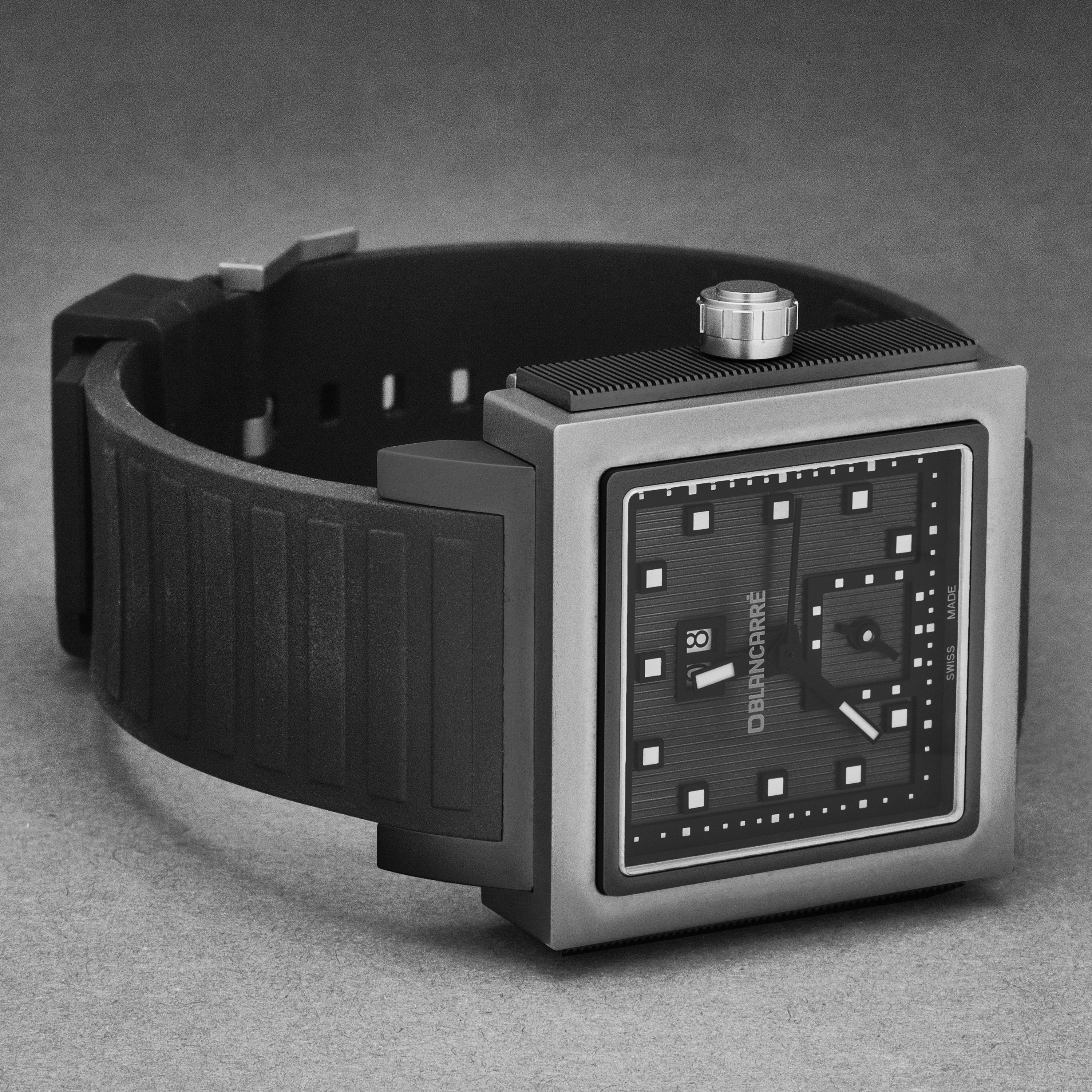 Square BC0151.T2.01.01 / Matt black | Matt black Dial - Image 2