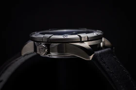 Steel Dive SSIP GUNMETAL GRAY CASE/BLACK DIAL/BLACK STRAP | Black Dial - Image 4