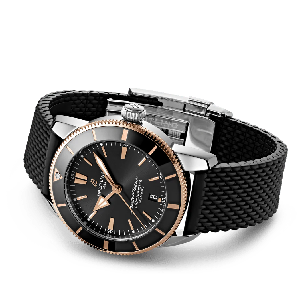 Superocean heritage B20 Automatic 44 Black Rubber Bracelet | Black Dial - Image 2