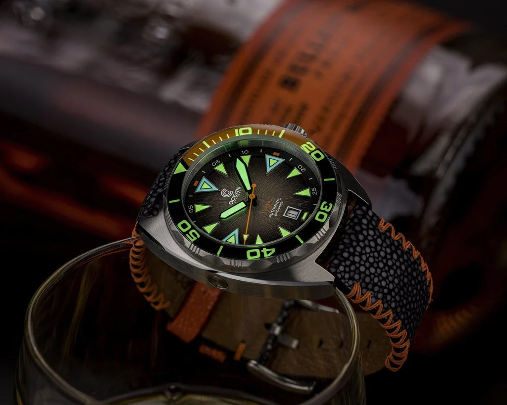 Textured dial Core Diver Black | Black Dial - Image 2
