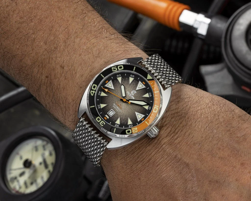 Textured dial Core Diver Black | Black Dial - Image 3