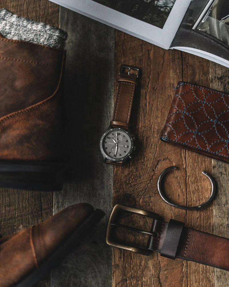 THE ALTITUDE - GUNMETAL/WALNUT | Gunmetal Dial - Image 4