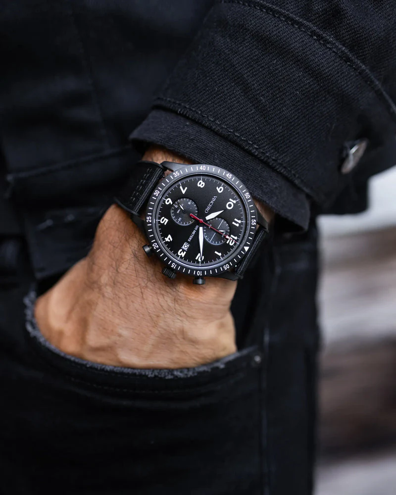 THE ALTITUDE - MATTE BLACK/RED | Black Dial - Image 2