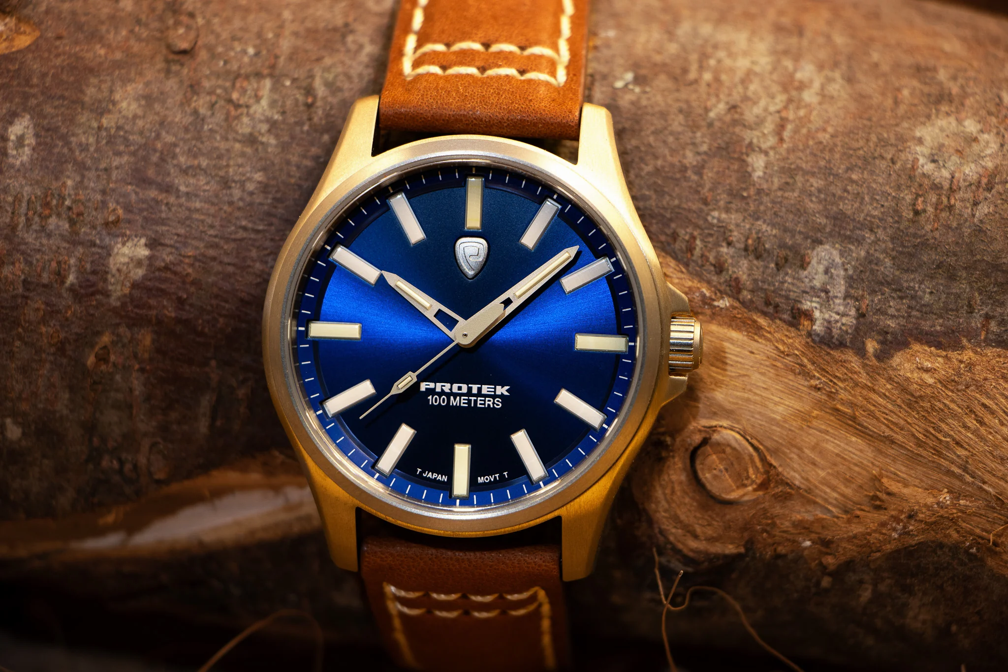 Titanium Field Black Case, Blue Sunray Dial, Dark Tan Strap | Blue Dial - Image 4