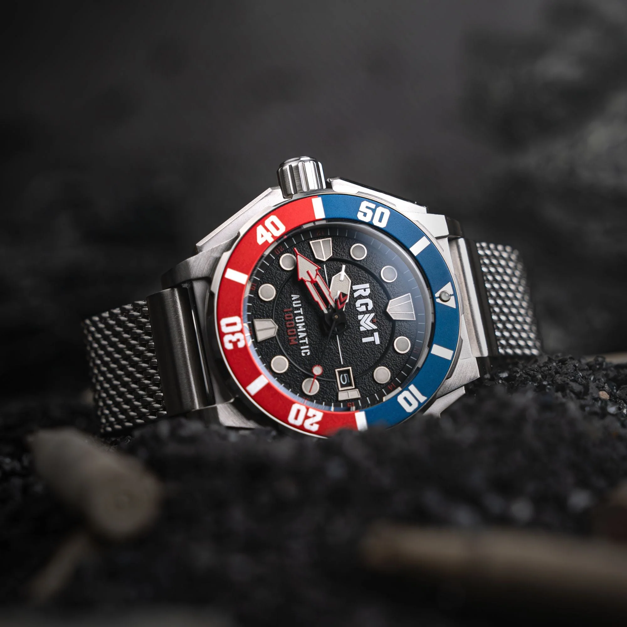 TORPEDO AUTOMATIC DIVER BLACK / STAINLESS STEEL Black Dial - Image 2