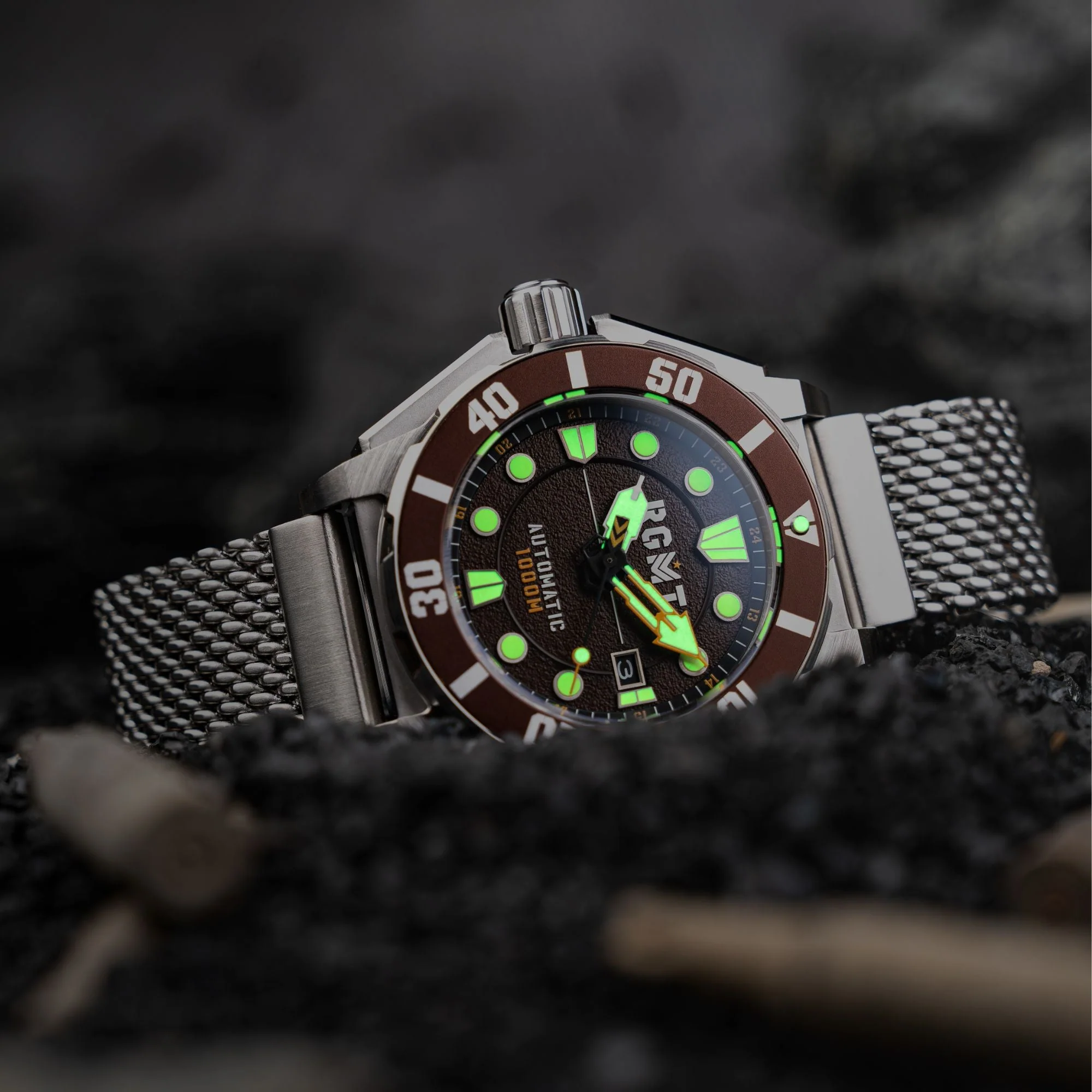 TORPEDO AUTOMATIC DIVER BROWN / STAINLESS STEEL | Brown Dial - Image 4