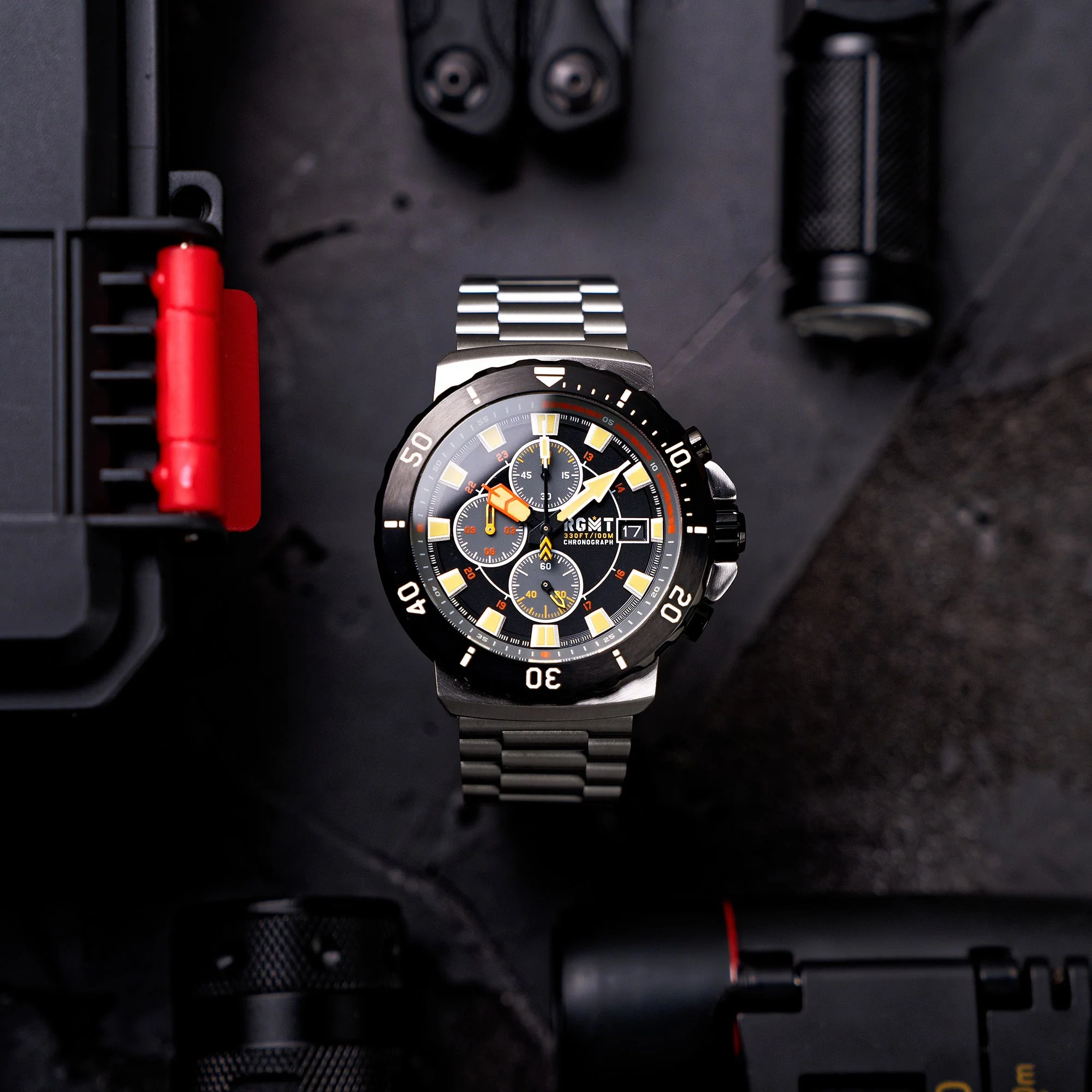 TRENCH CHRONOGRAPH BLACK / STAINLESS STEEL Black Dial - Image 2