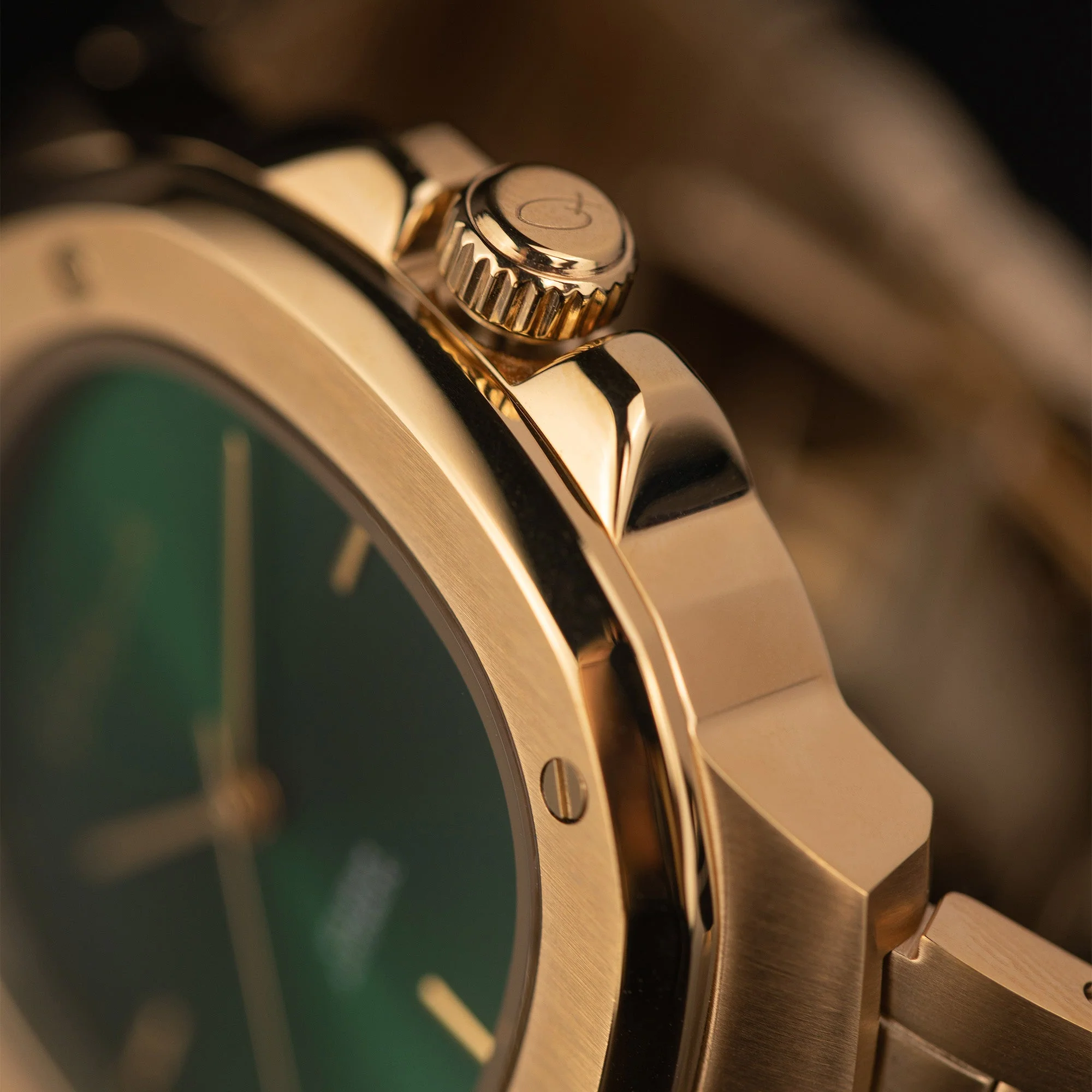 VOLERUM | GREEN AND GOLD - Image 7
