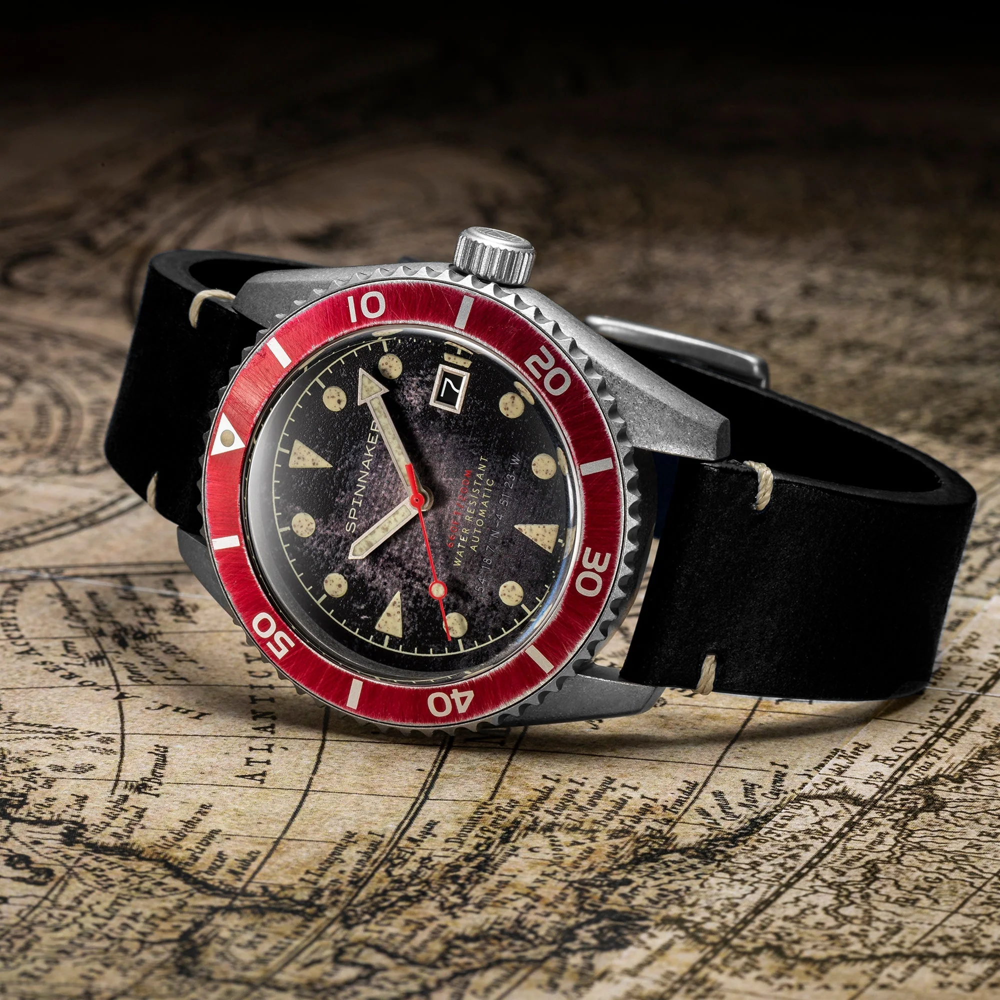 Wreck Red Ring & Gray / Leather | Black Dial - Image 2