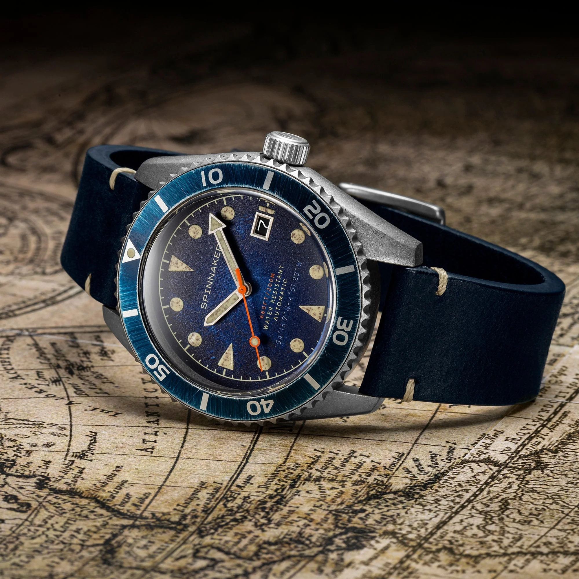 Wreck Blue Dial & Gray / Leather | Blue Dial - Image 2