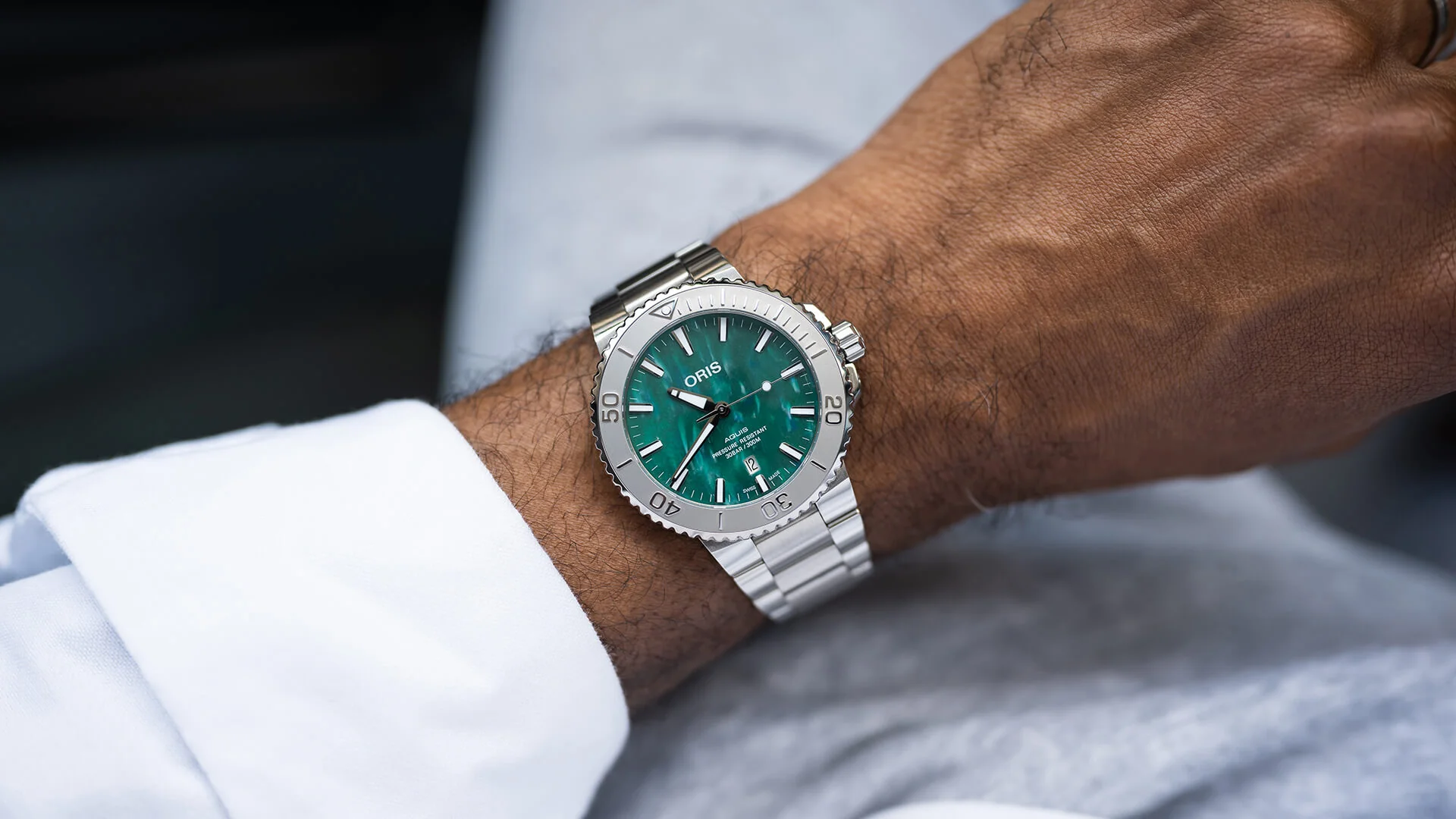 X-Bracenet 43.5mm | Green Dial - Image 4